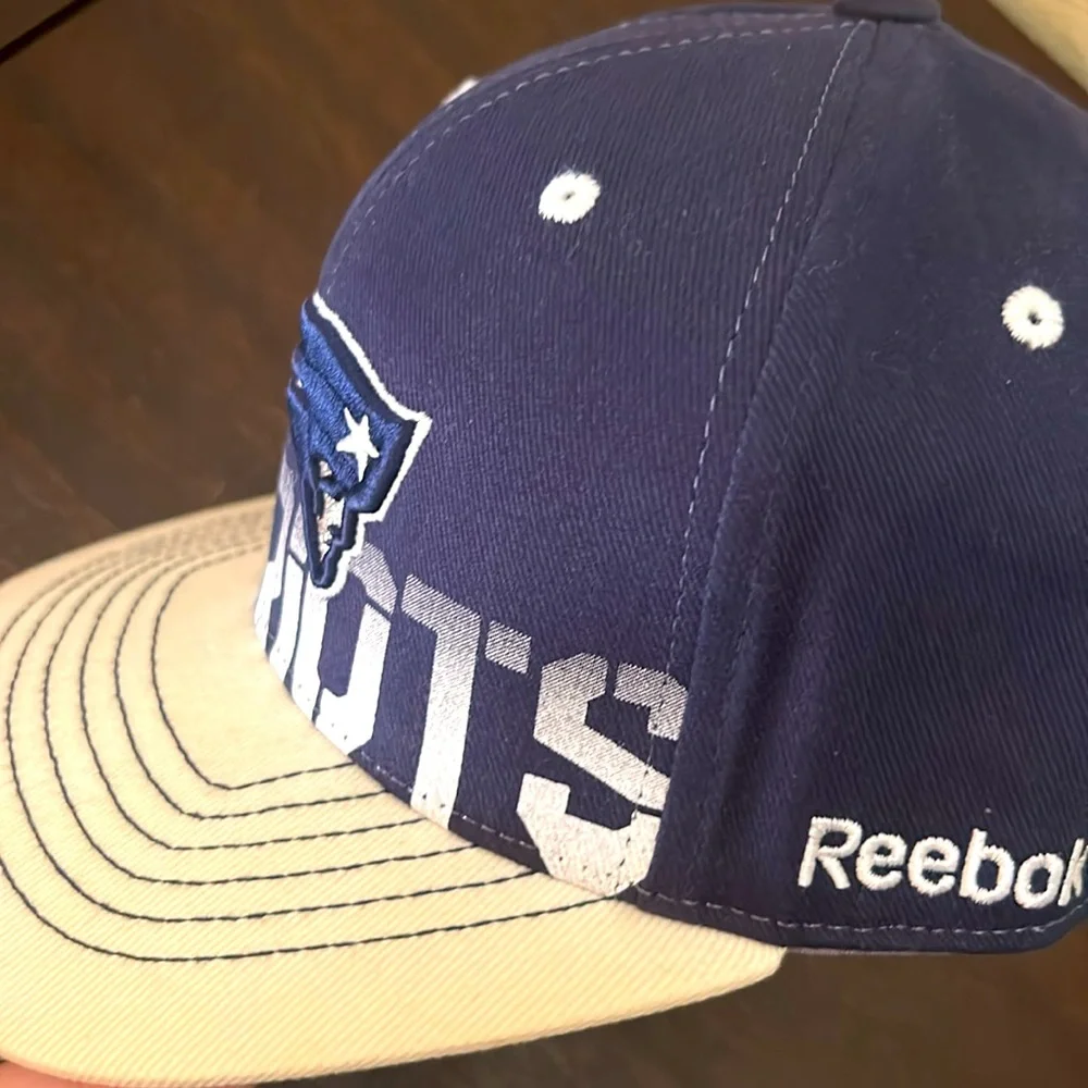 🧢 Official New England Patriots NFL Youth Cap by Reebok NWT